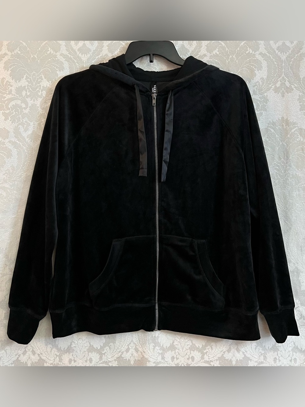 Torrid Women’s Zip Front Velour Sleep Hoodie In Black Plus Size 0 (L/12) GUC